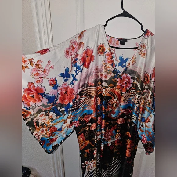 Floral Multicolor Dress - Picture 2 of 3